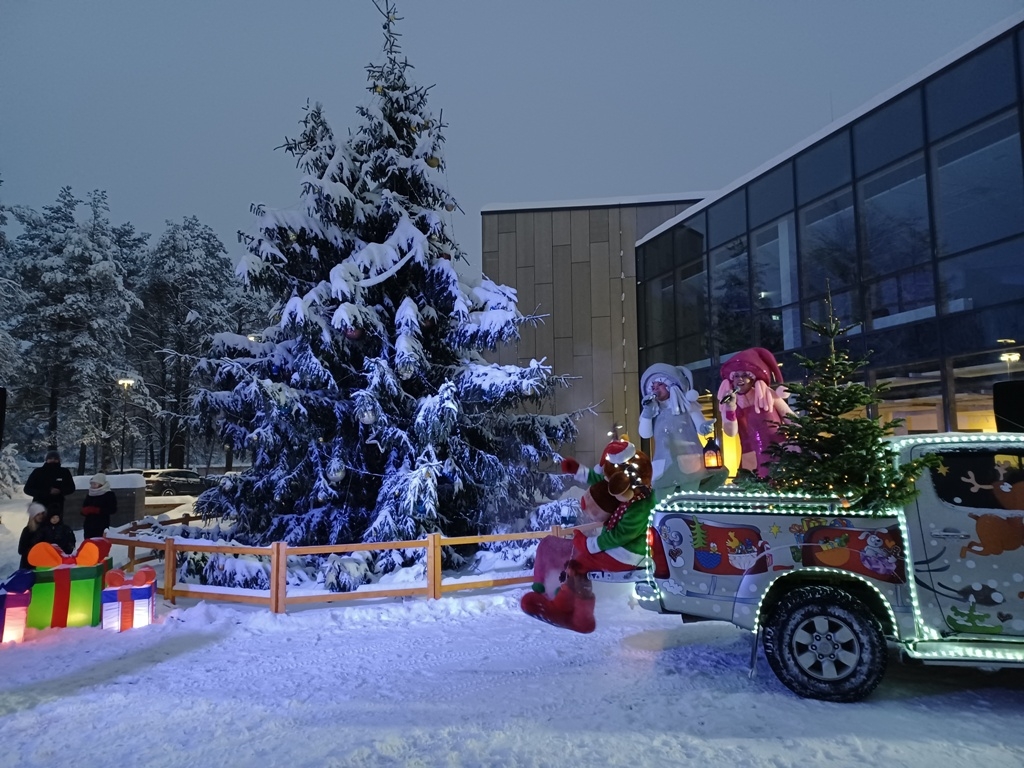 Ziemassvētku eglīšu iedegšana Stopiņu pagastā, 2021. gada decembris