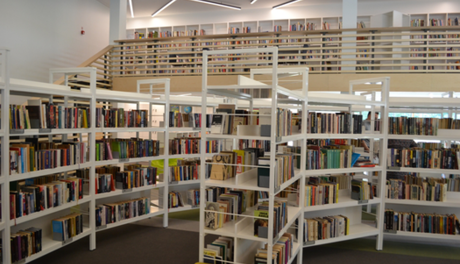 Ulbrokas bibliotēkā viesojas ciemiņi no LNB Bibliotēku attīstības centra un skolu pārstāvji no Kipras, Grieķijas, Francijas un Spānijas